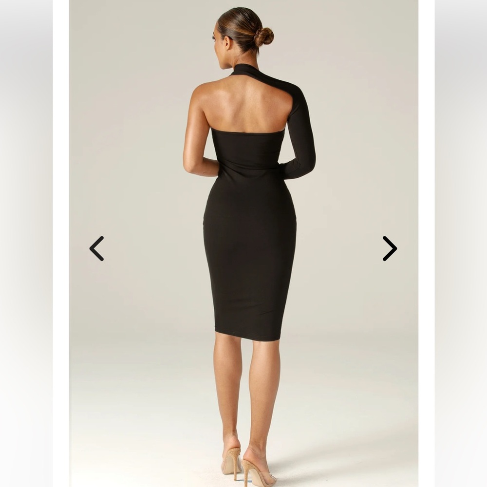Alieva/Aliava Dasha Black Dress, Small - Picture 2 of 6